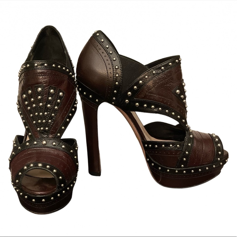 Woman’s Prada Shoes